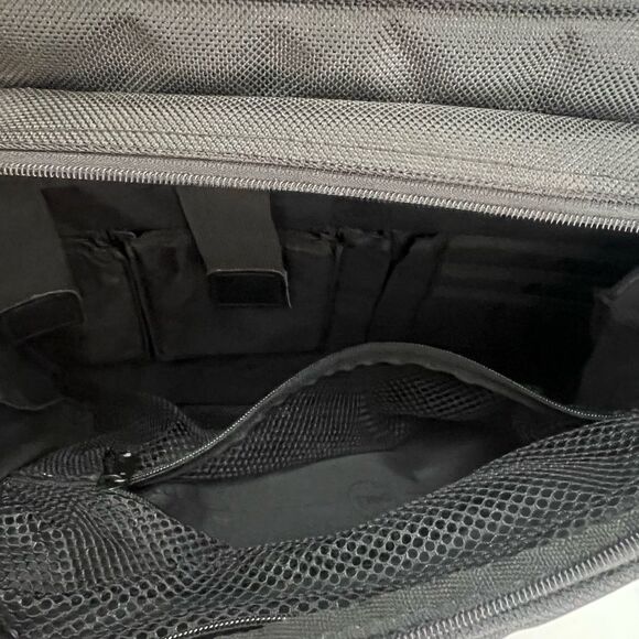 DELL Laptop Messenger Shoulder Bag Black Nylon Inner Outer Pockets Utility Work - Picture 13 of 16